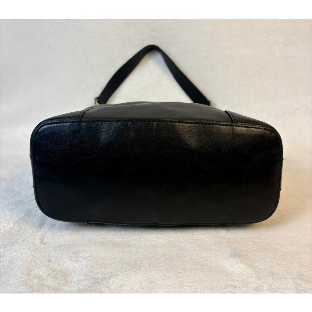 Gucci Vintage Leather Shoulder Bag, Tom Ford Era - Picture 5 of 16